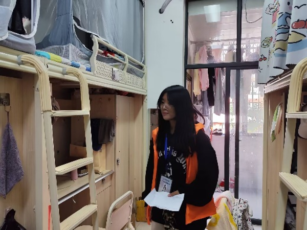 宿舍检查3 宿舍检查3