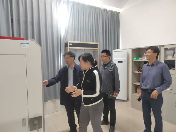 a61f78f2c77f8d7d6ab973b7f5f87fb