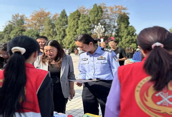 d9b58a8050393a6ad45722346546d9d d9b58a8050393a6ad45722346546d9d