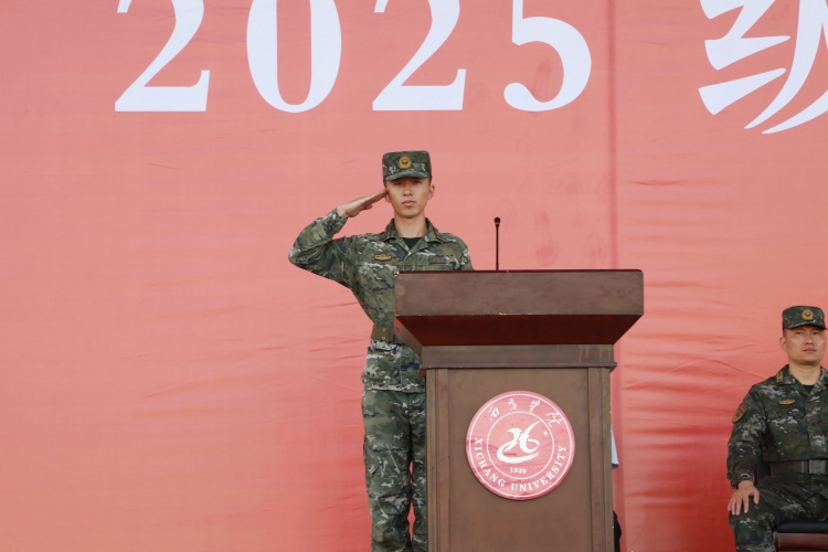 军训教官 军训教官