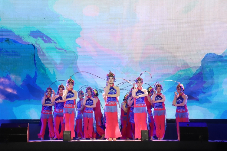 微信图片_20250930233513_273_766_副本 微信图片_20250930233513_273_766_副本