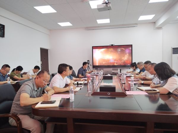 2cc51fdbd247f2fd97bf828504f3e1e